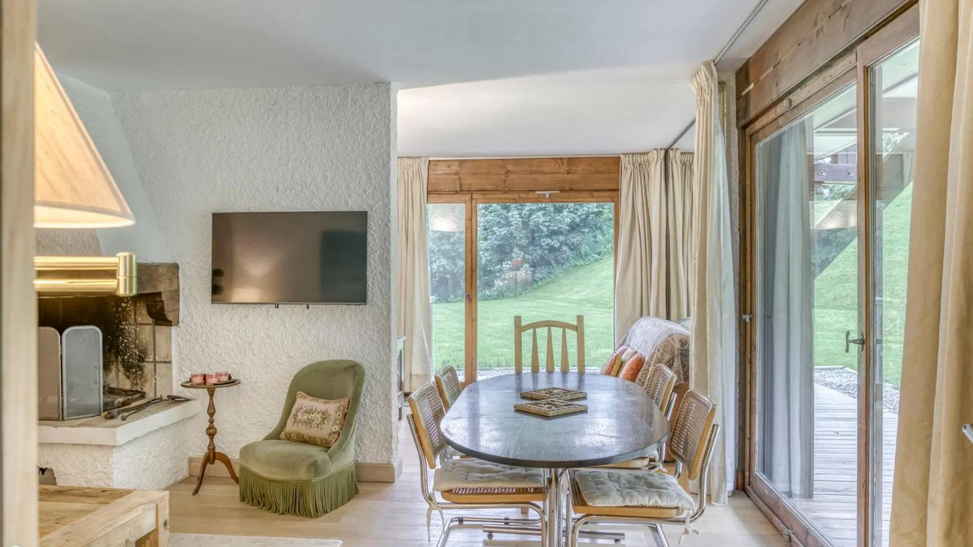 Appartement Confortable 2 Chambres, Ski-In/Ski-Out A Rochebrune, Proche Centre Megeve - Fr-1-453-60 0*,